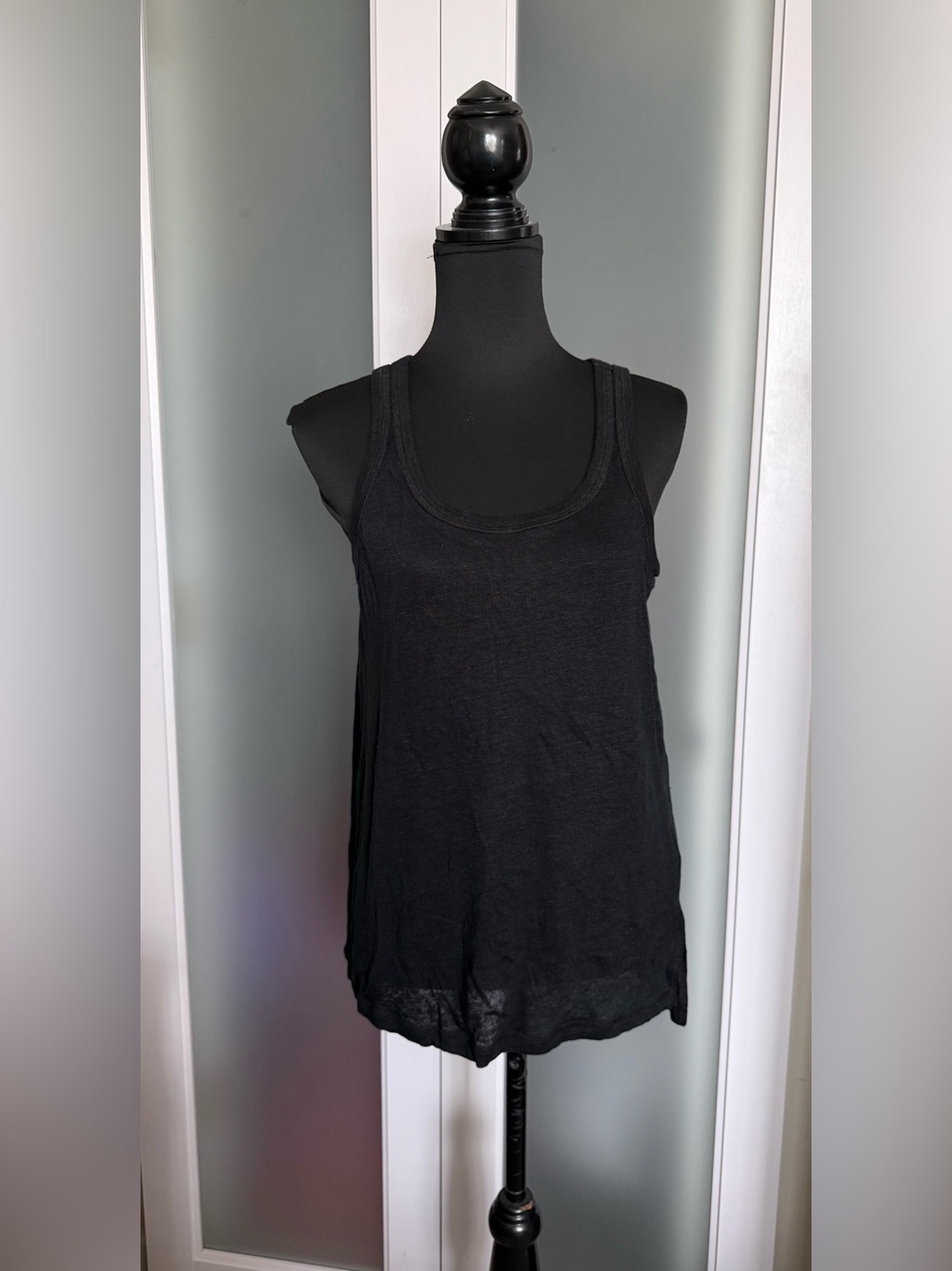 Vince Designer Black Textured Scoop Tank